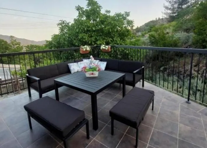 Apartment Veranda Agros